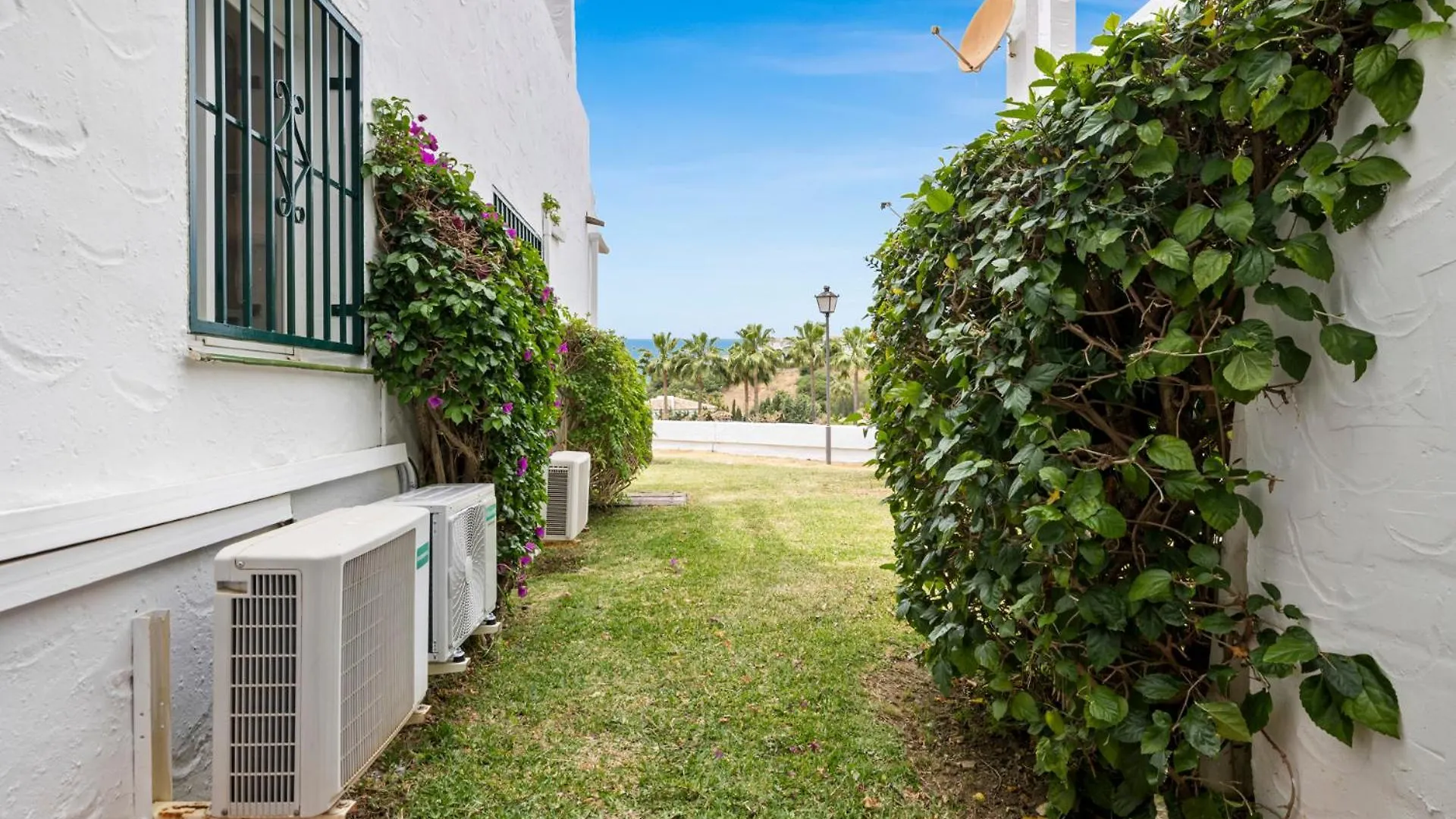 Super Cozy Apartment In Calahonda By Costarentals - Ref 124 Sitio de Calahonda Spain